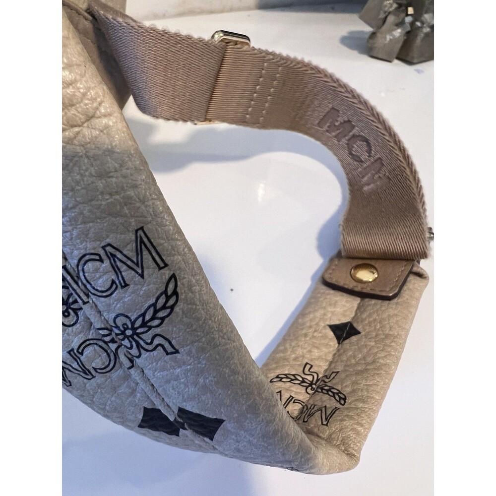 Authentic MCM Small Stark Studded Backpack in Beige Visetos Monogram Canvas - Ex - Picture 4 of 15